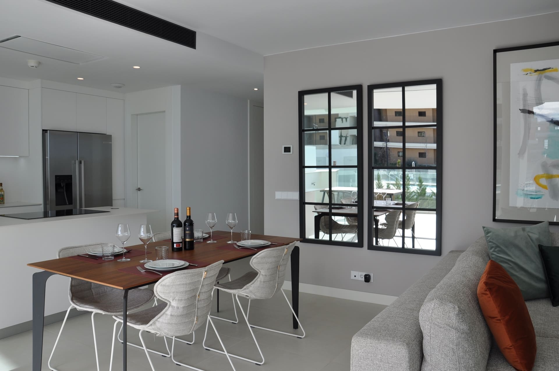 Move-in ready luxury apartment in Higuerón West with sea views and high-end finishes For sale with MDR Luxury Homes 0074 Move-in ready luxury apartment in Higuerón West with sea views and high-end finishes. For sale with MDR Luxury Homes.